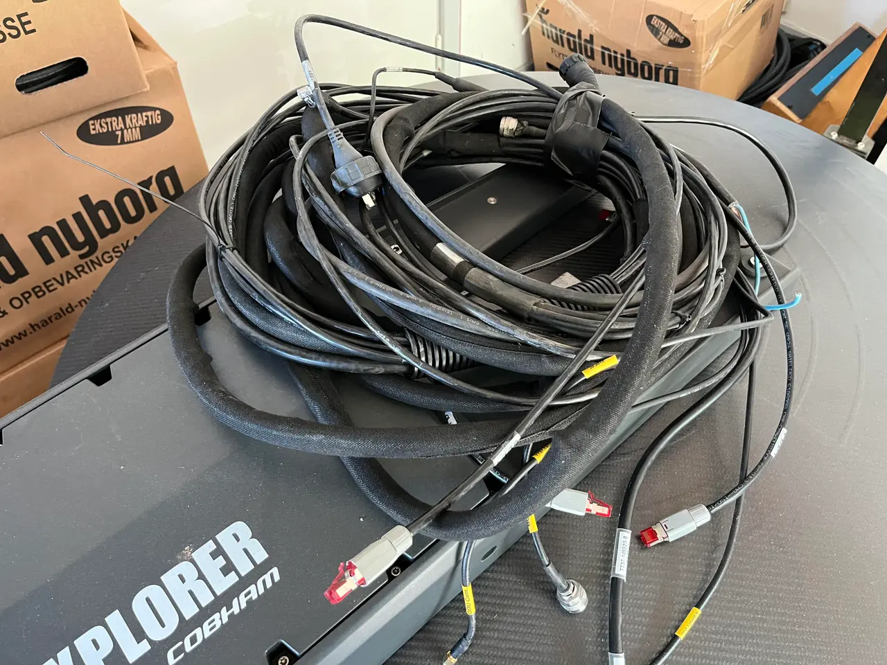 Billede 3 - Cobham Explorer, VSAT-antenne
