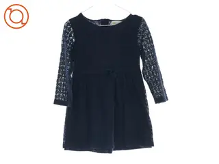 Kjole fra H&M (str. 110/116)