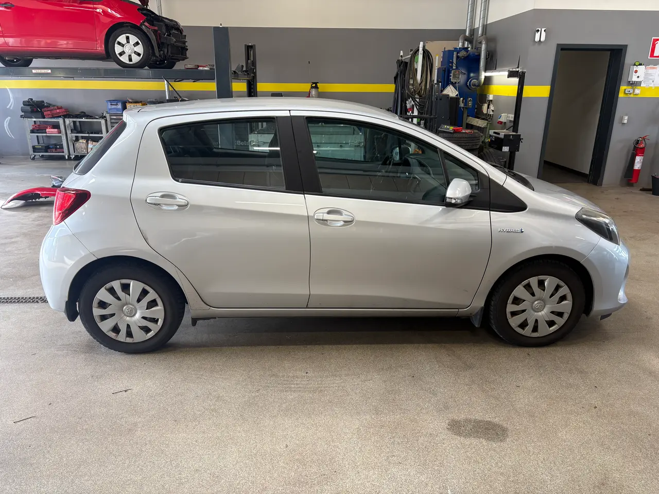 Billede 7 - Toyota Yaris 1,5 benzin HYBRID H2 Aut.