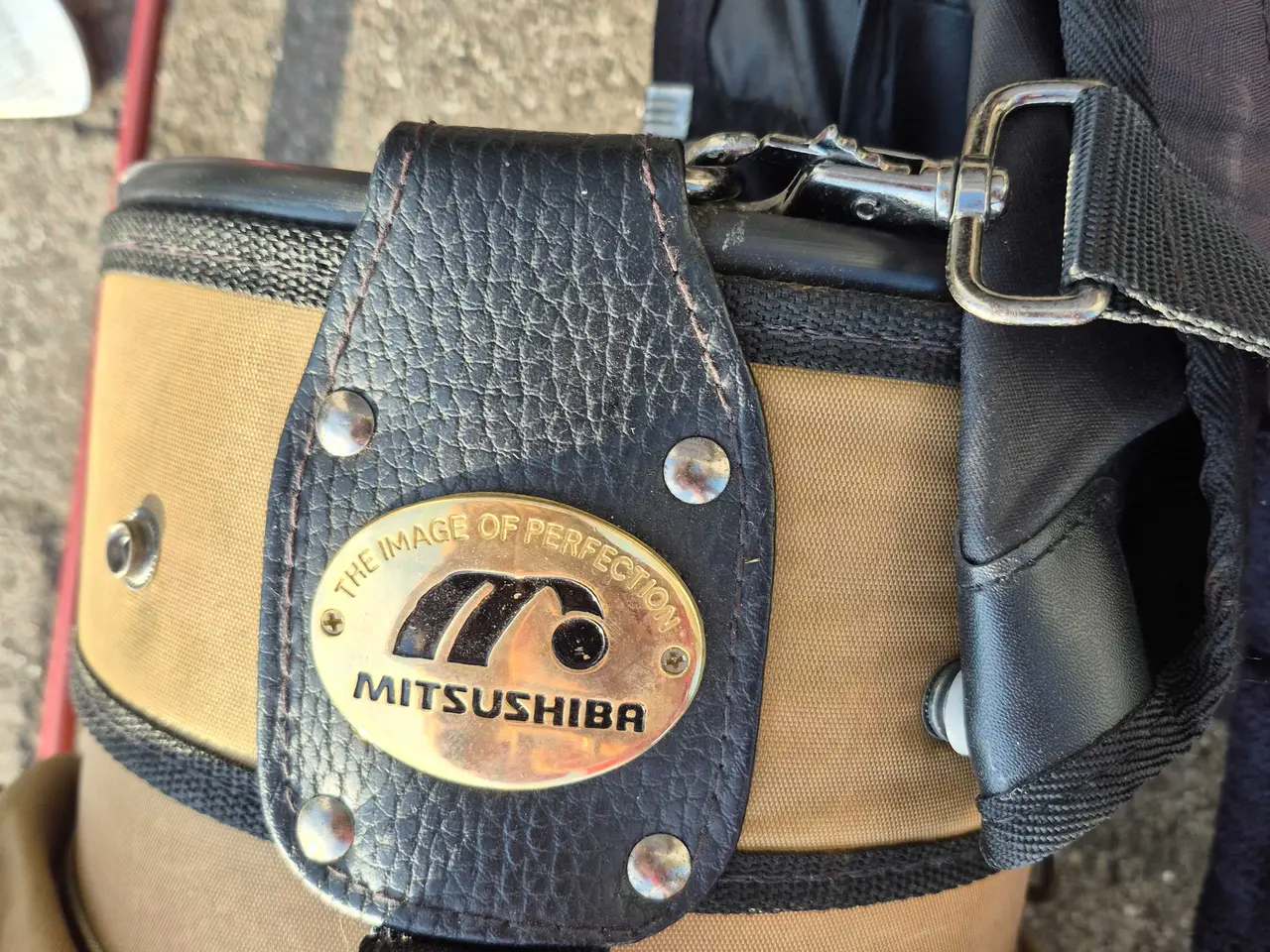 Billede 4 - Mitsushiba golfbag med jernsæt og putter
