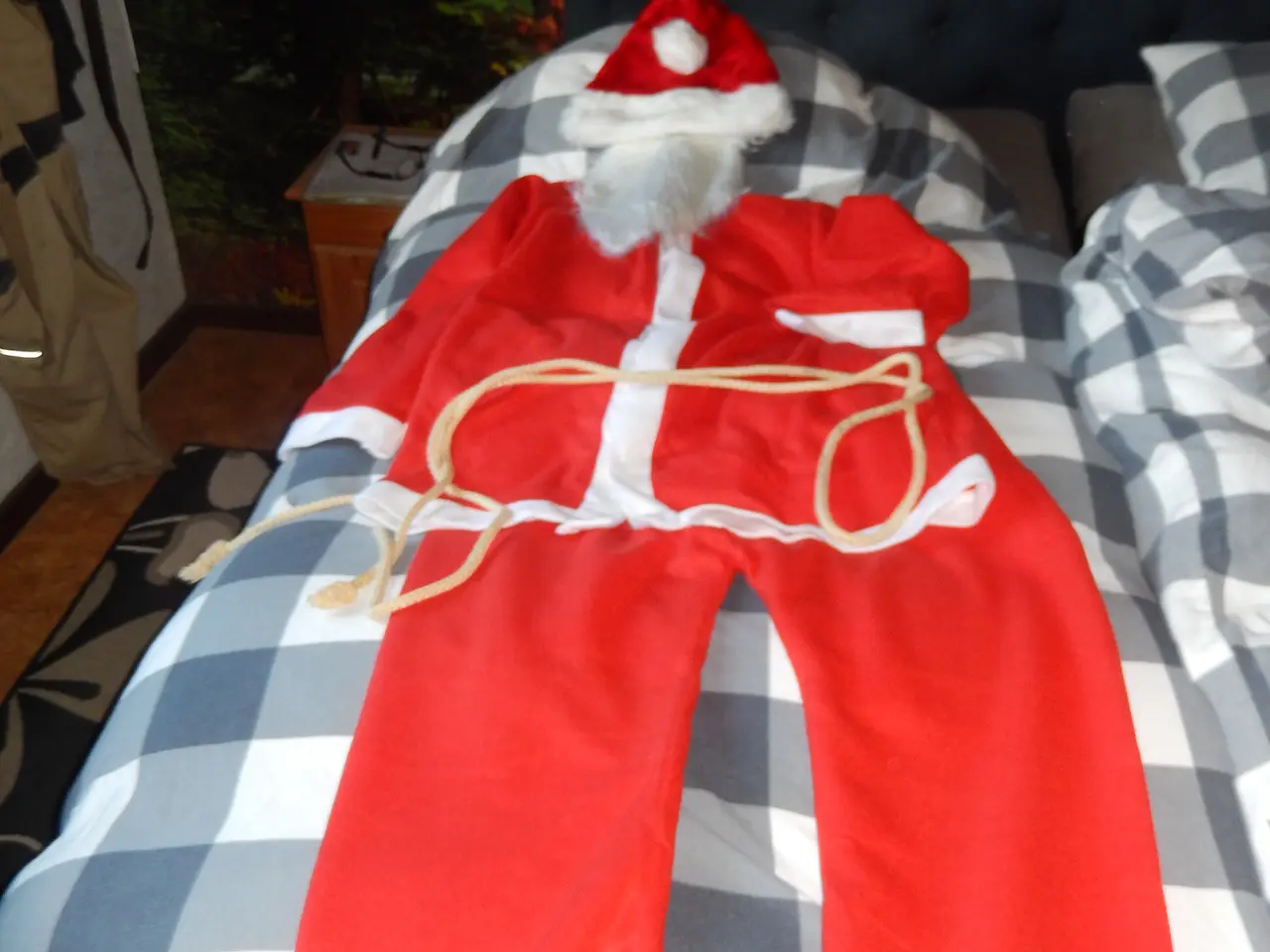 Billede 1 - Julemandsdragt.