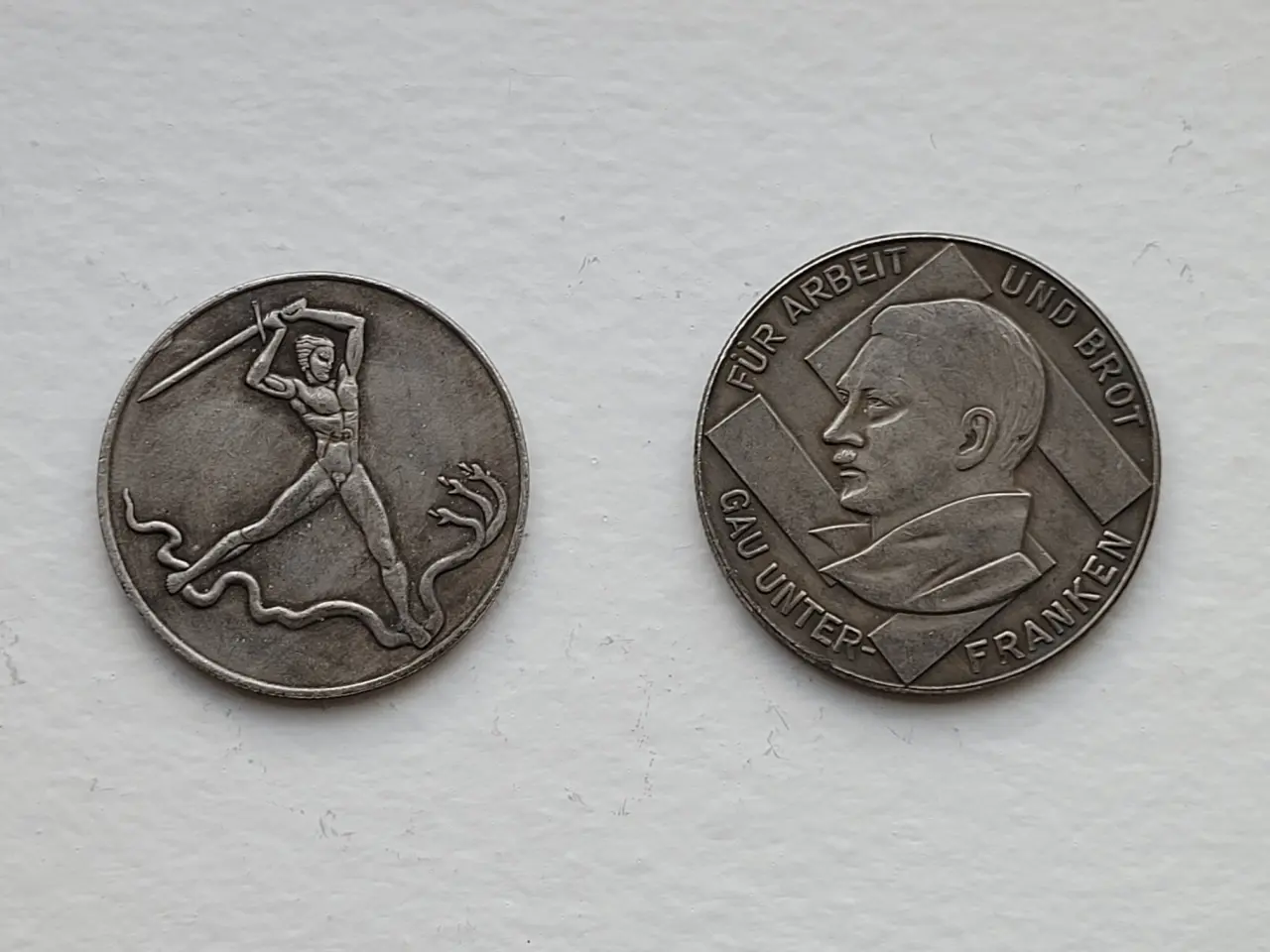 Billede 1 - Tyskland WW2 2 stk medaljer