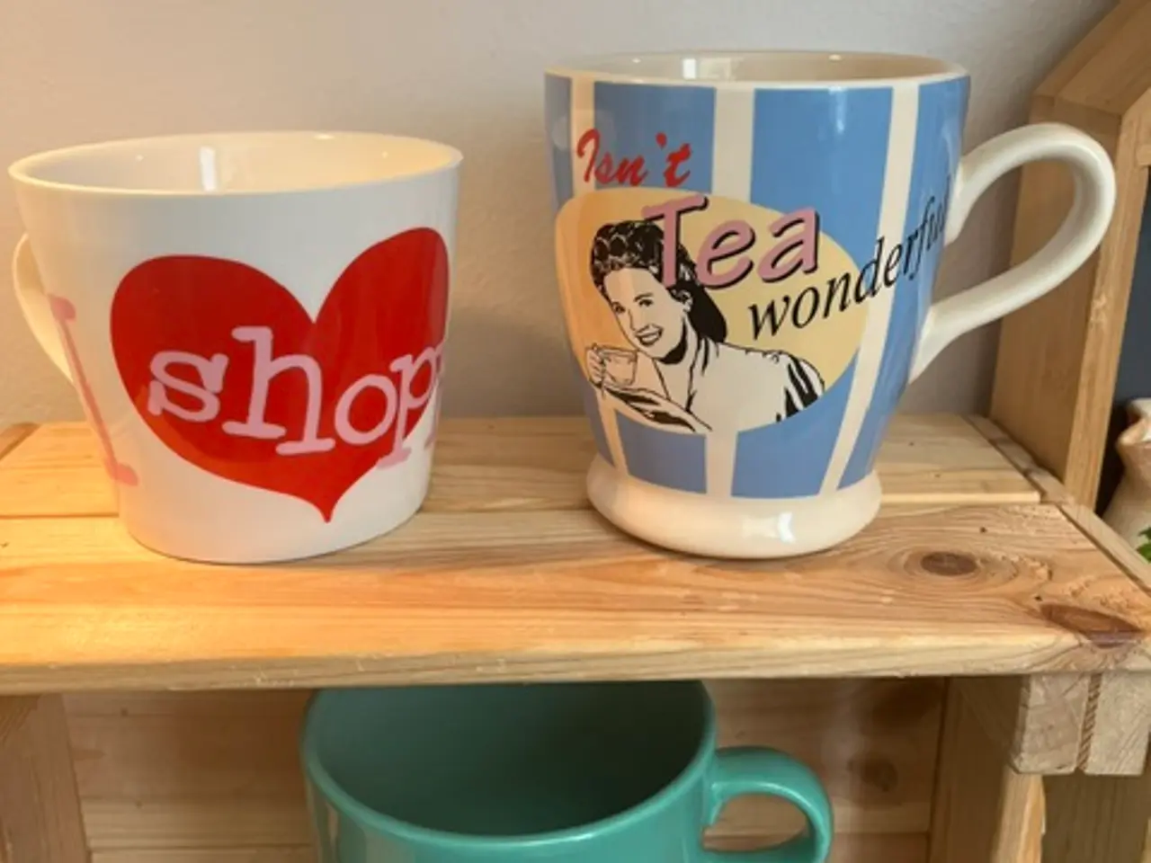 Billede 1 - 3 store skønne retro- og retro-inspirerede kopper