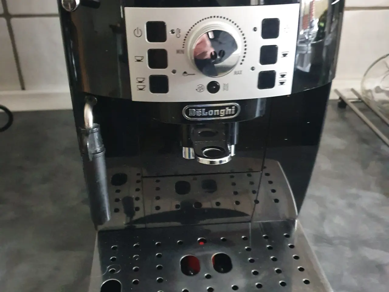 Billede 2 - De Longhi Ecam22 22.110B Espressomaskine