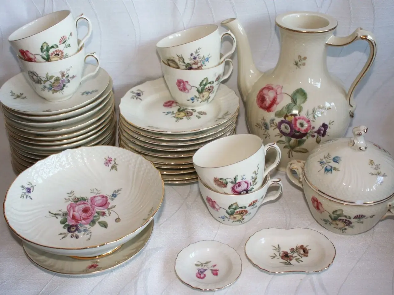 Billede 2 - Frisenborg, kaffestel, Royal Copenhagen