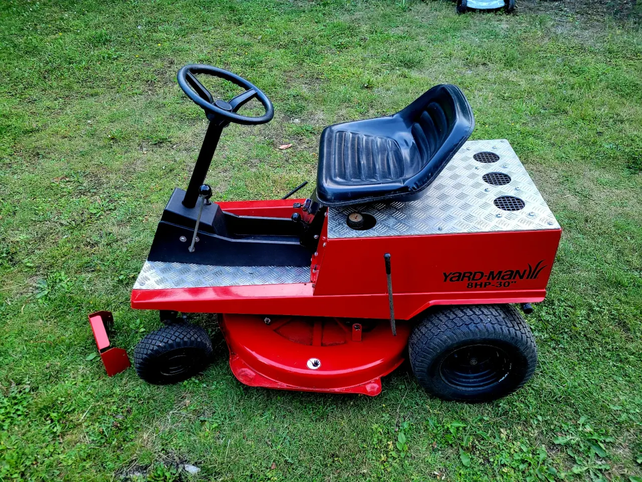 Billede 2 - Yard-Man 8hp-30" havetraktor