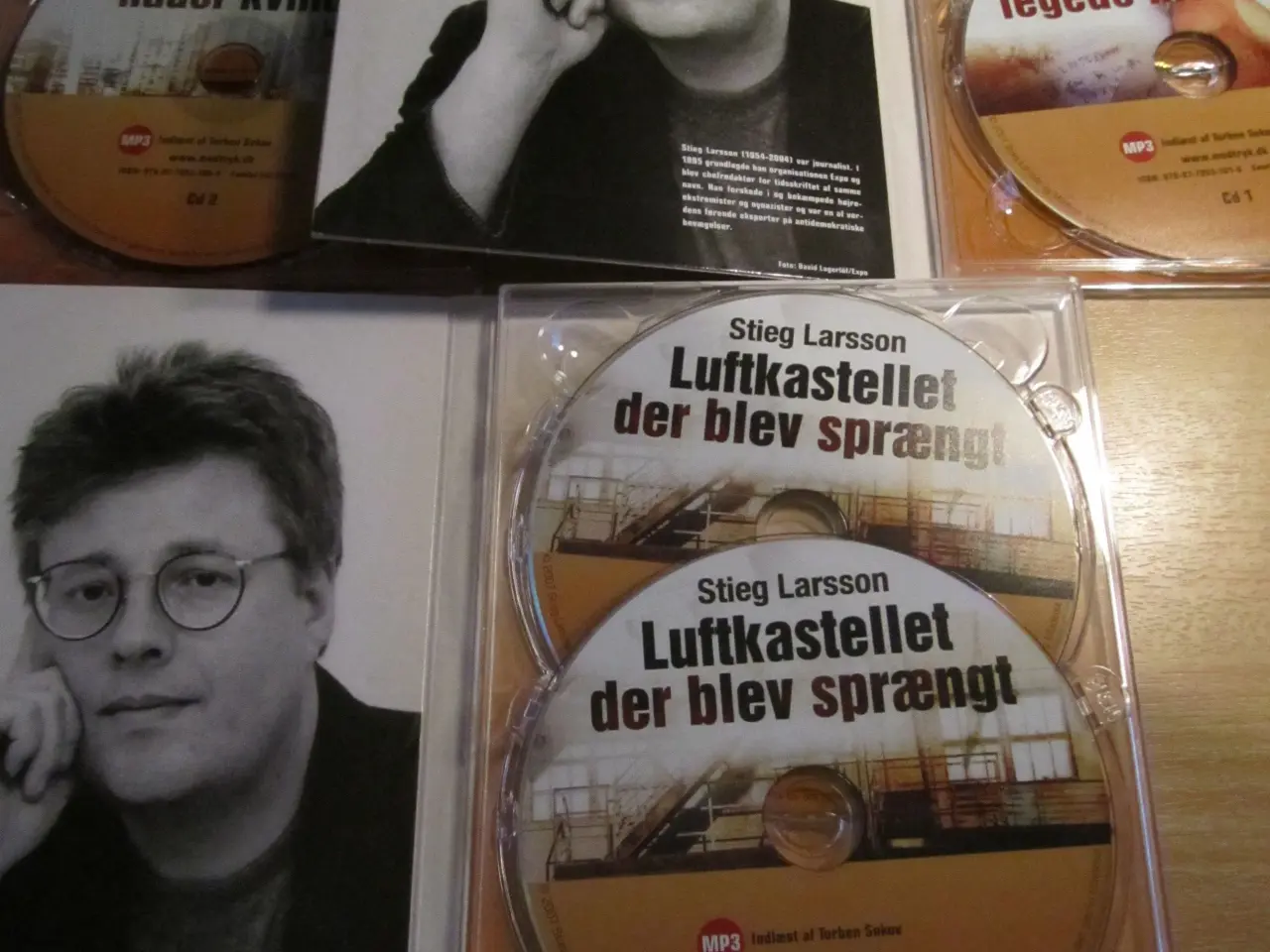 Billede 2 - 3 x Spændende LYDBØGER. BYD.