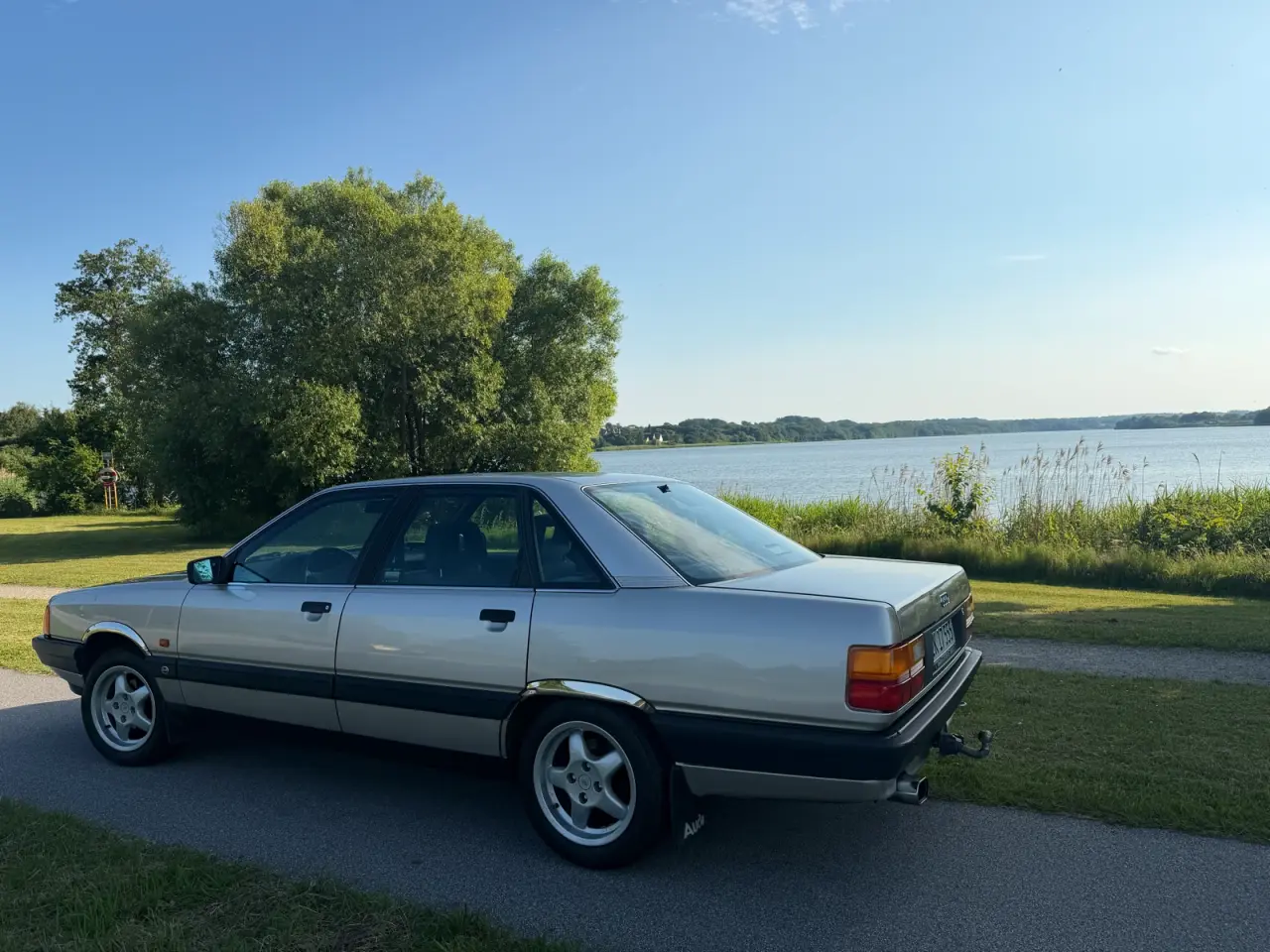 Billede 2 - Audi 100, 2,2l, 5 cylinderet