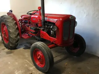Volvo Buster 320