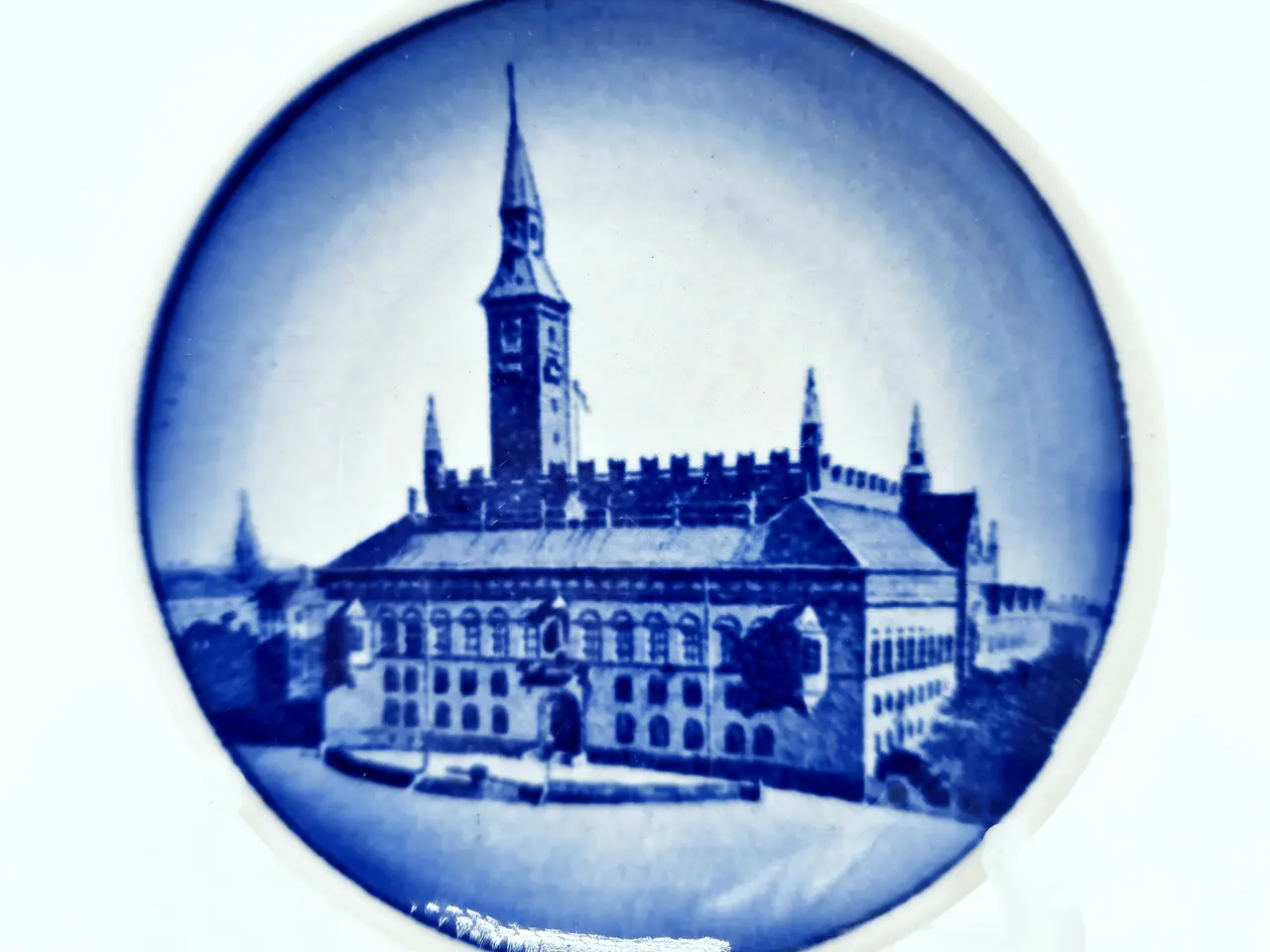 Billede 1 - Royal Copenhagen Mini Platte Københavns Rådhus 15 -2010
