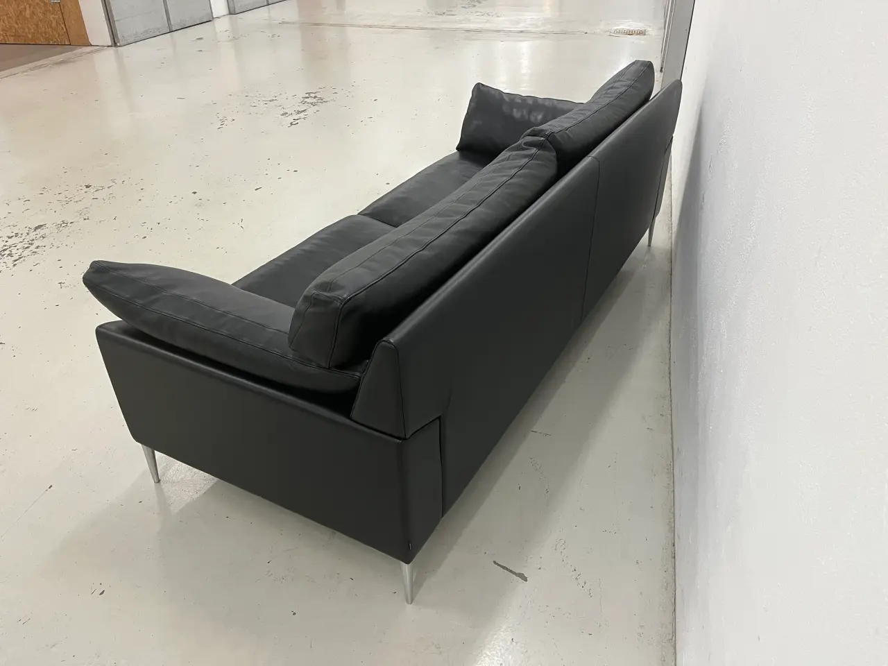 Billede 4 - Søren Lund SL329 3 Pers.Sofa i sort semianilin .
