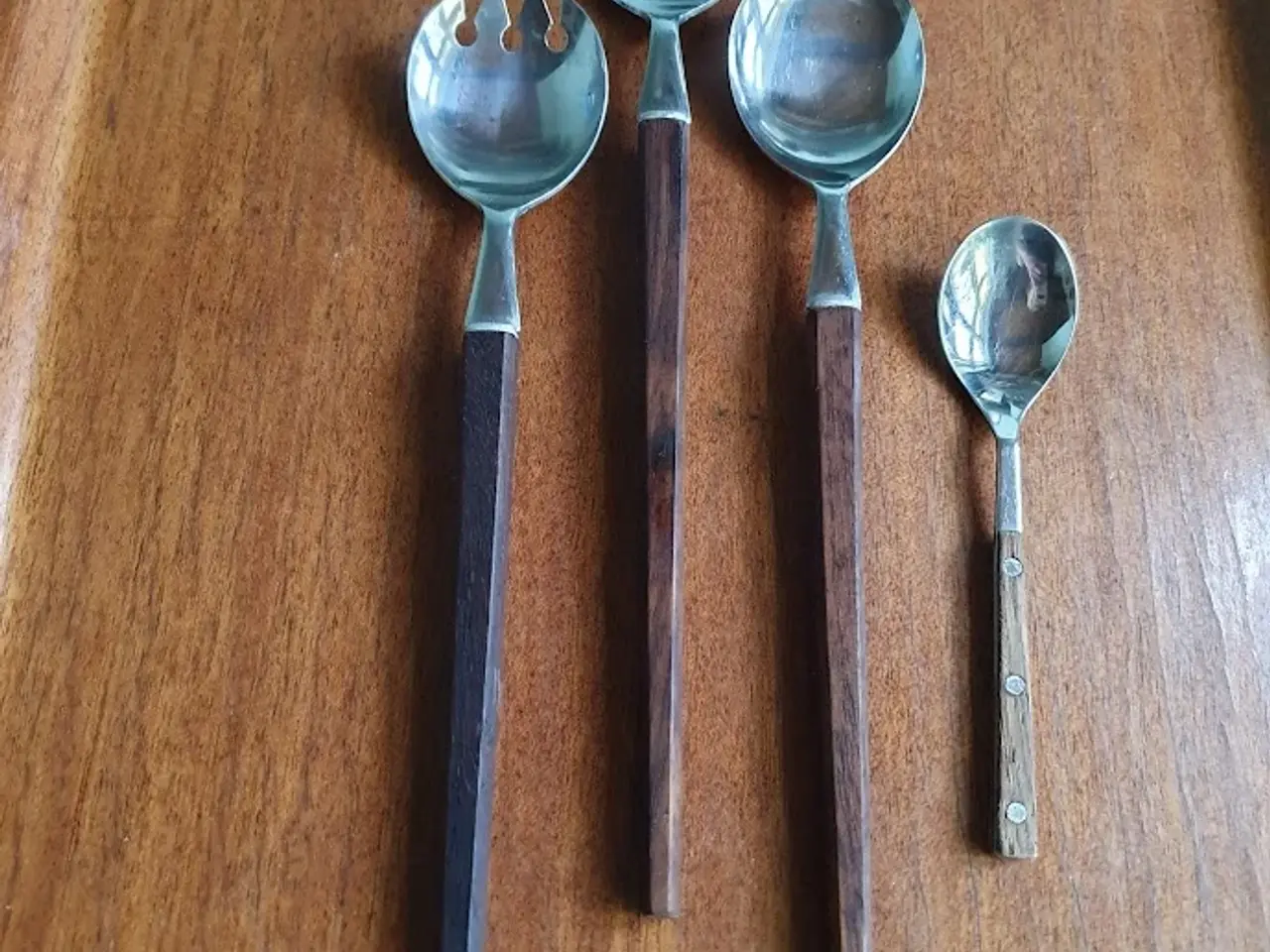 Billede 1 - Vintage salatbestik med træskaft