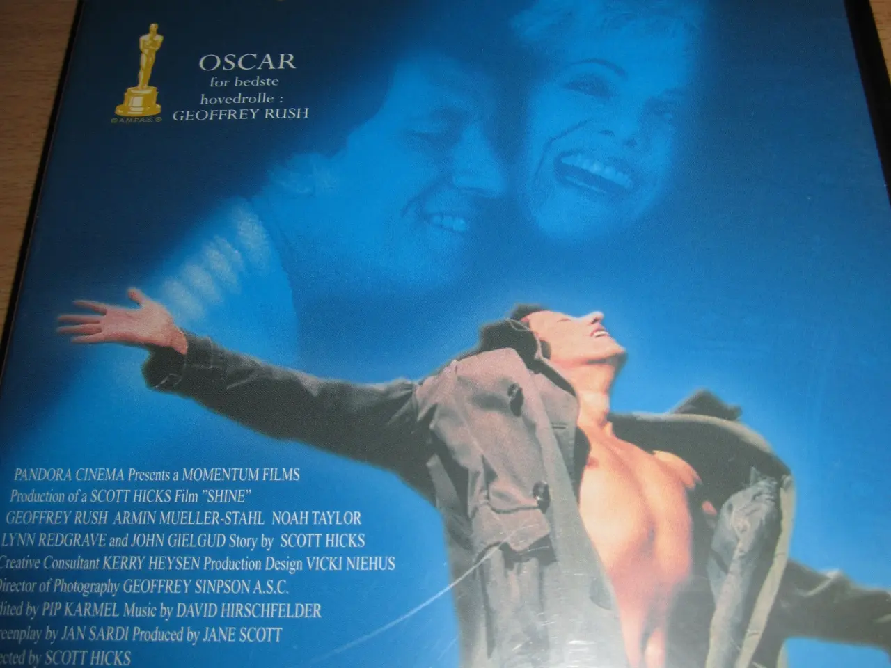 Billede 1 - SHINE. "En gribende film".