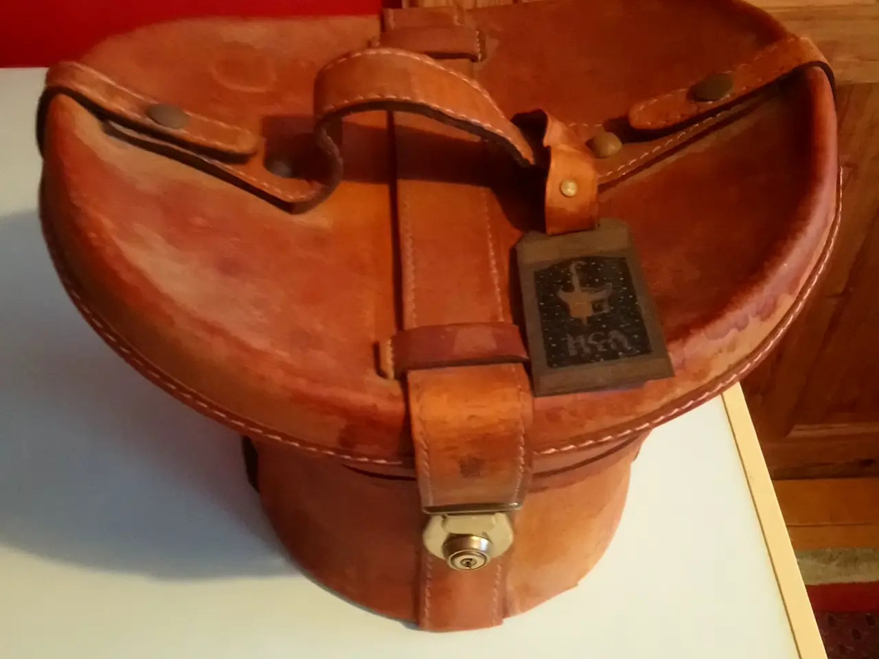 Billede 1 - HC Andersen hattebox og skilt