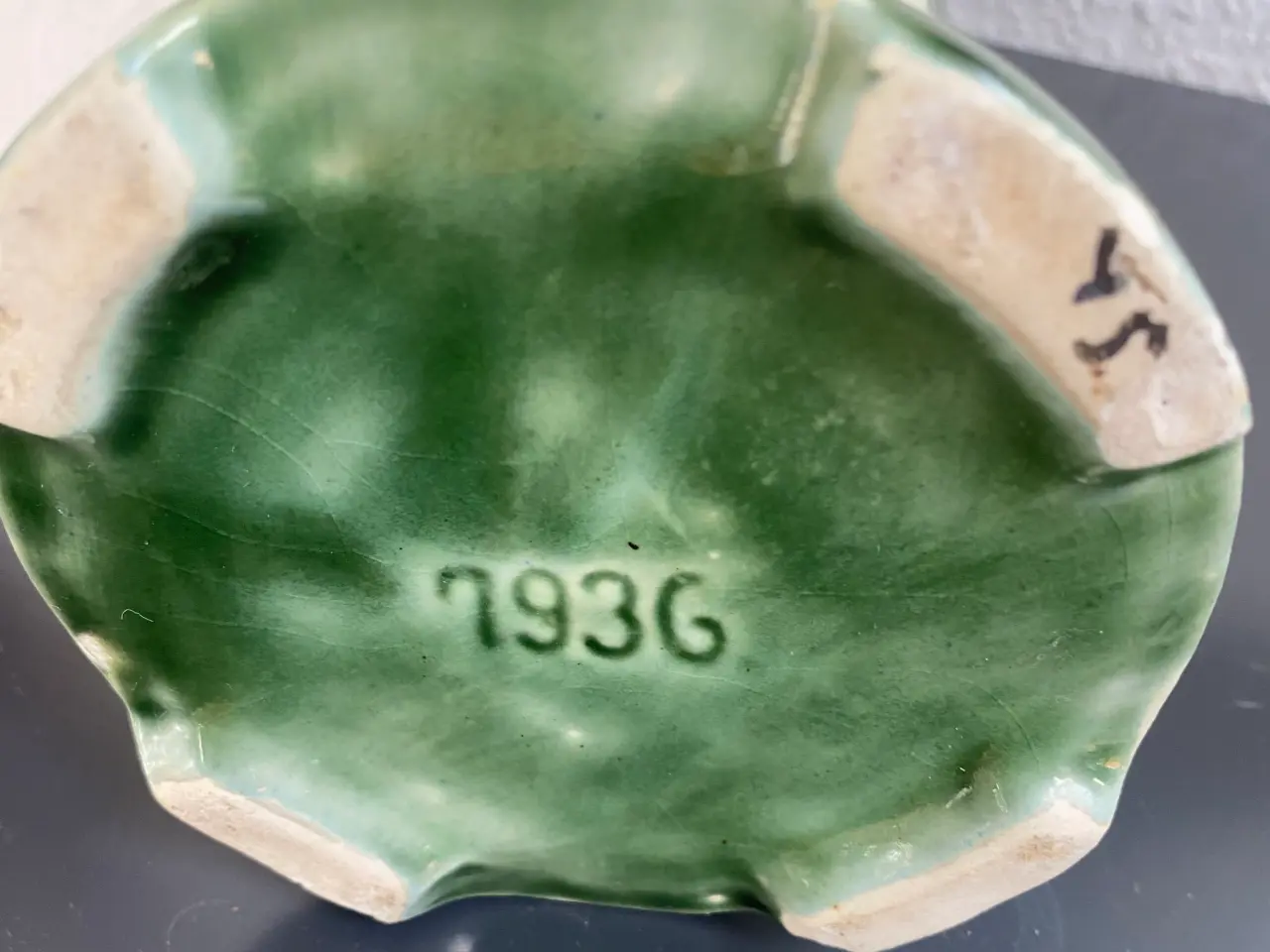 Billede 8 - Majolika vase
