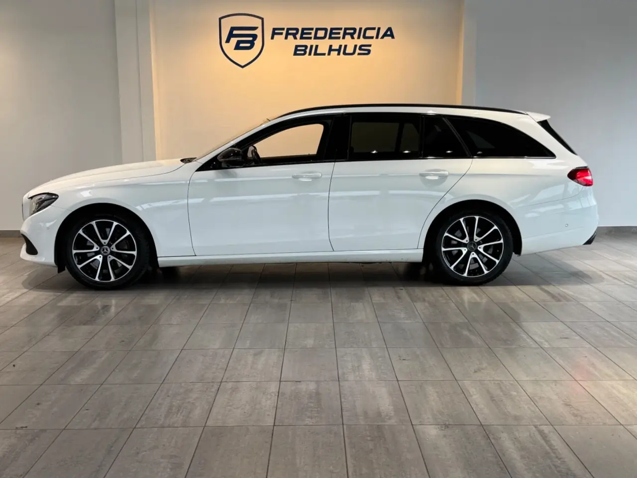 Billede 3 - Mercedes E350 d 3,0 Avantgarde stc. aut.