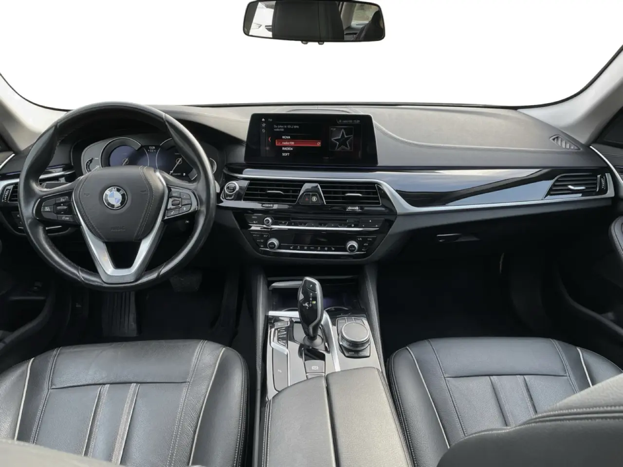 Billede 4 - BMW 520d Touring 2,0 D Luxury Line Steptronic 190HK Stc 8g Aut.