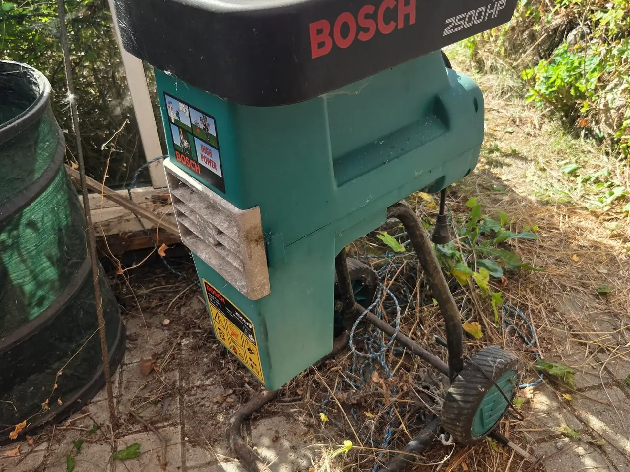 Billede 1 - Bosch kompostkværn 2500 HP AXT