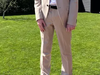 Jack and jones jakkesæt i farven beige