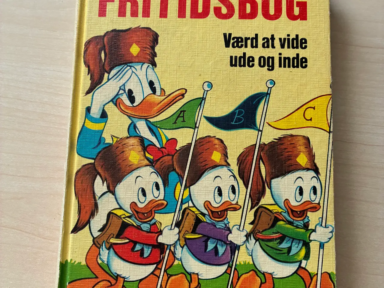 Billede 1 - Bog: Anders And´s Fritidsbog nr. 1 