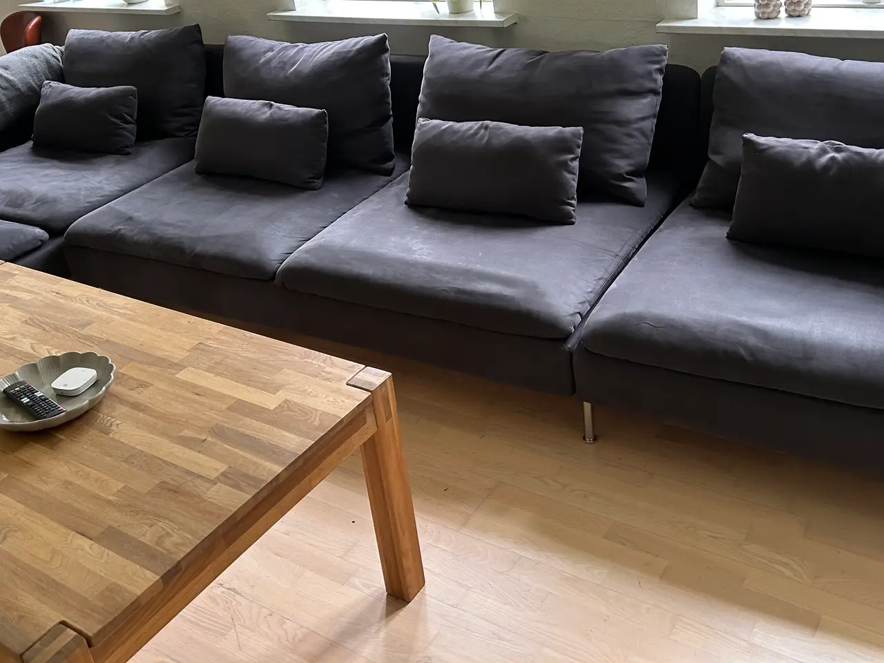 Billede 2 - Sofa med chaiselong- sort