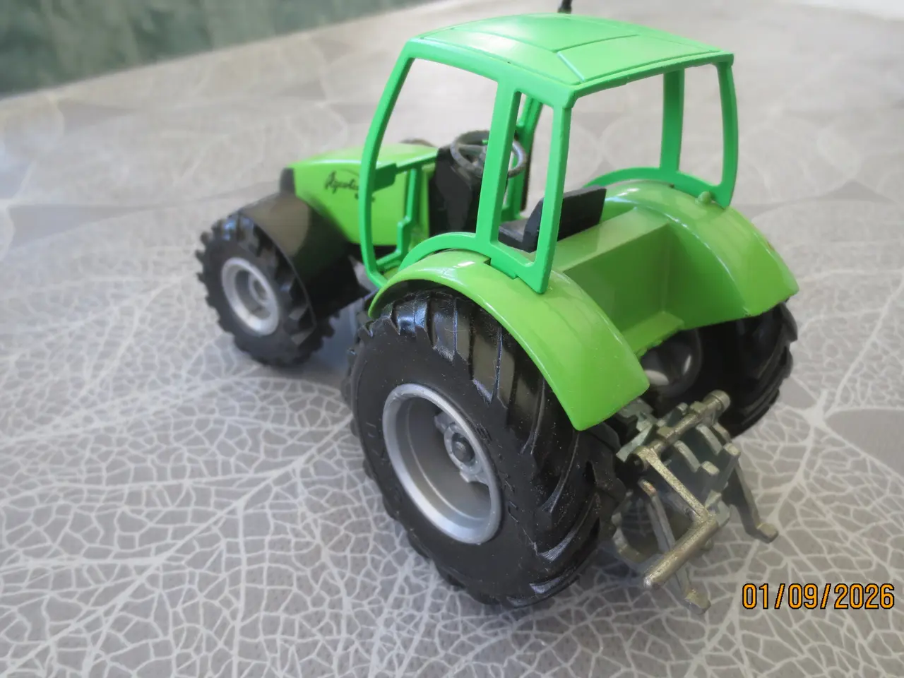Billede 9 - 2 stk Modeltraktor Deutz 6.07 og 6.05TT