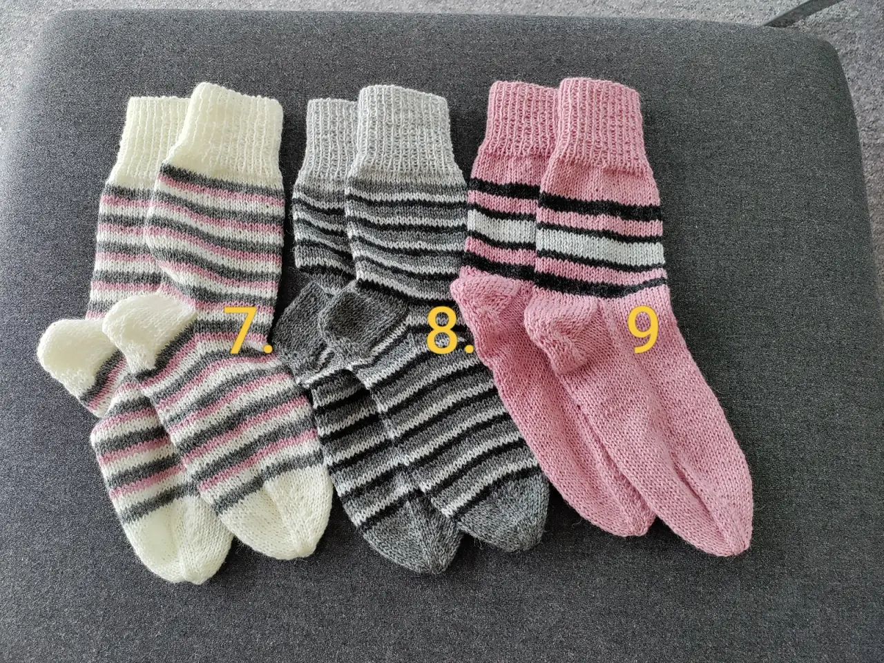Billede 3 - Nye hjemmestrikkede uldstrømper str 36/37