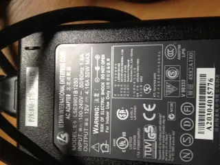 AC adapter 12V