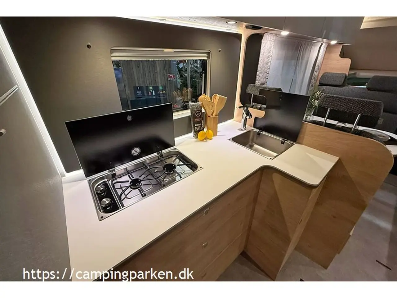 Billede 10 - 2026 - Dethleffs   En komfortabel vinteroptimeret feriebolig til 6 personer, 180 hk