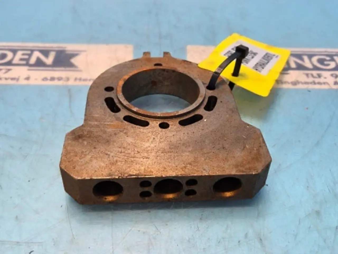 Billede 2 - Ford 8340 Hydraulikventil F0NN7L575AC
