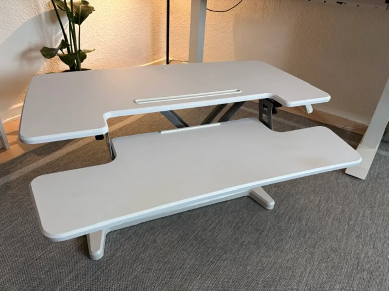 Billede 1 - Kompakt hævesænke bord (desk riser)