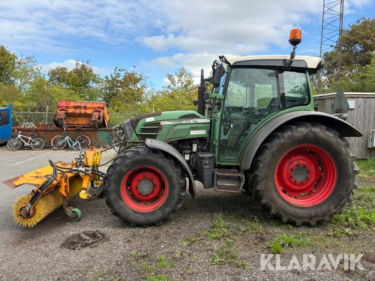 Billede 8 - Traktor Fendt 210, vario 4WD - inklusiv kost