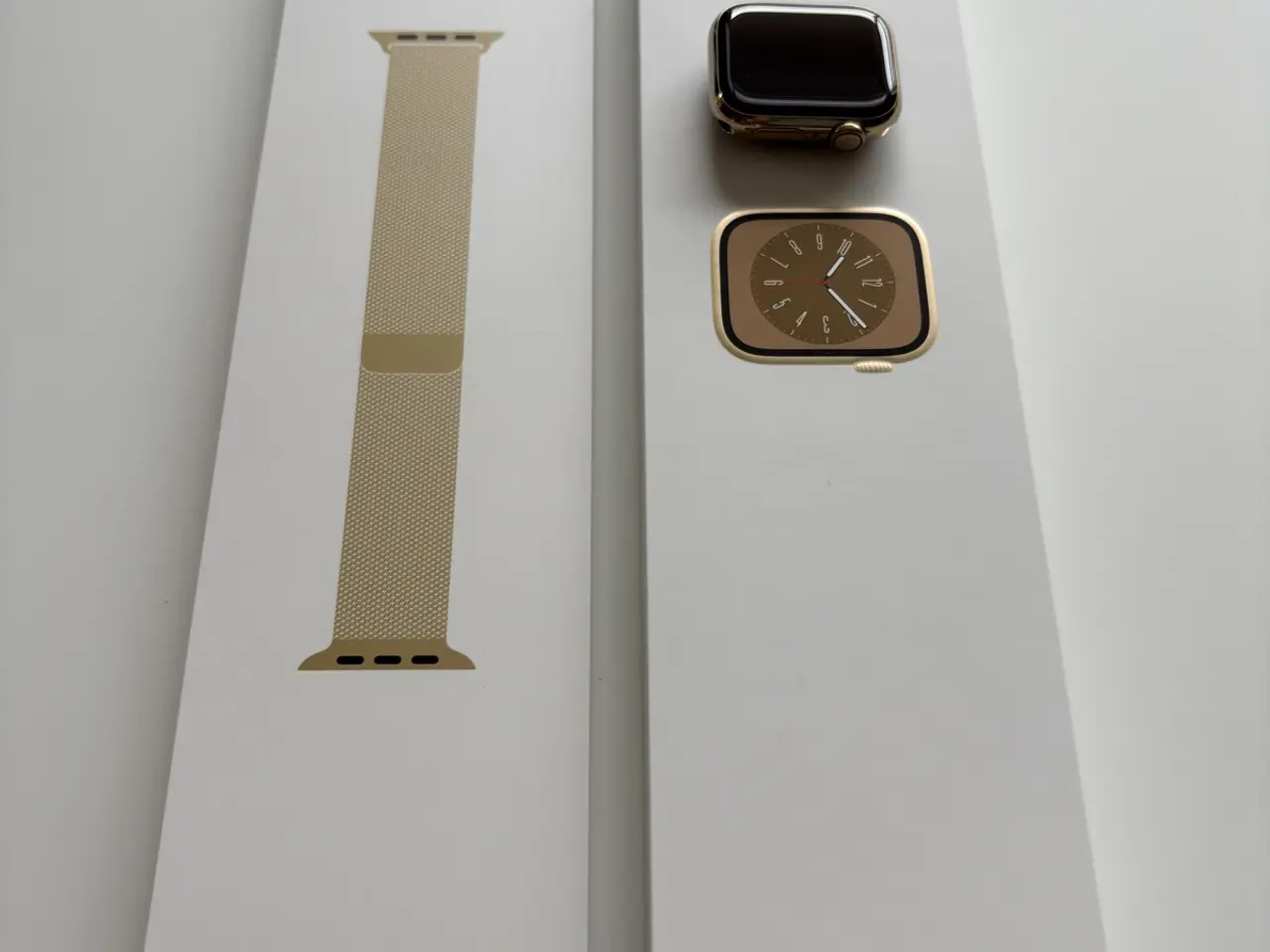 Billede 4 - Apple Watch series 8, 41 mm, rustfrit stål (guld)