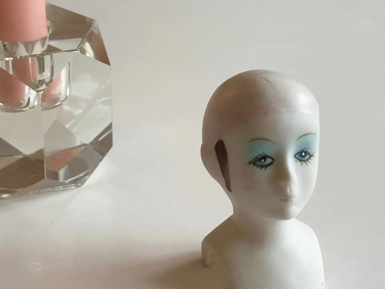 Billede 2 - Dukkehoved, porcelæn