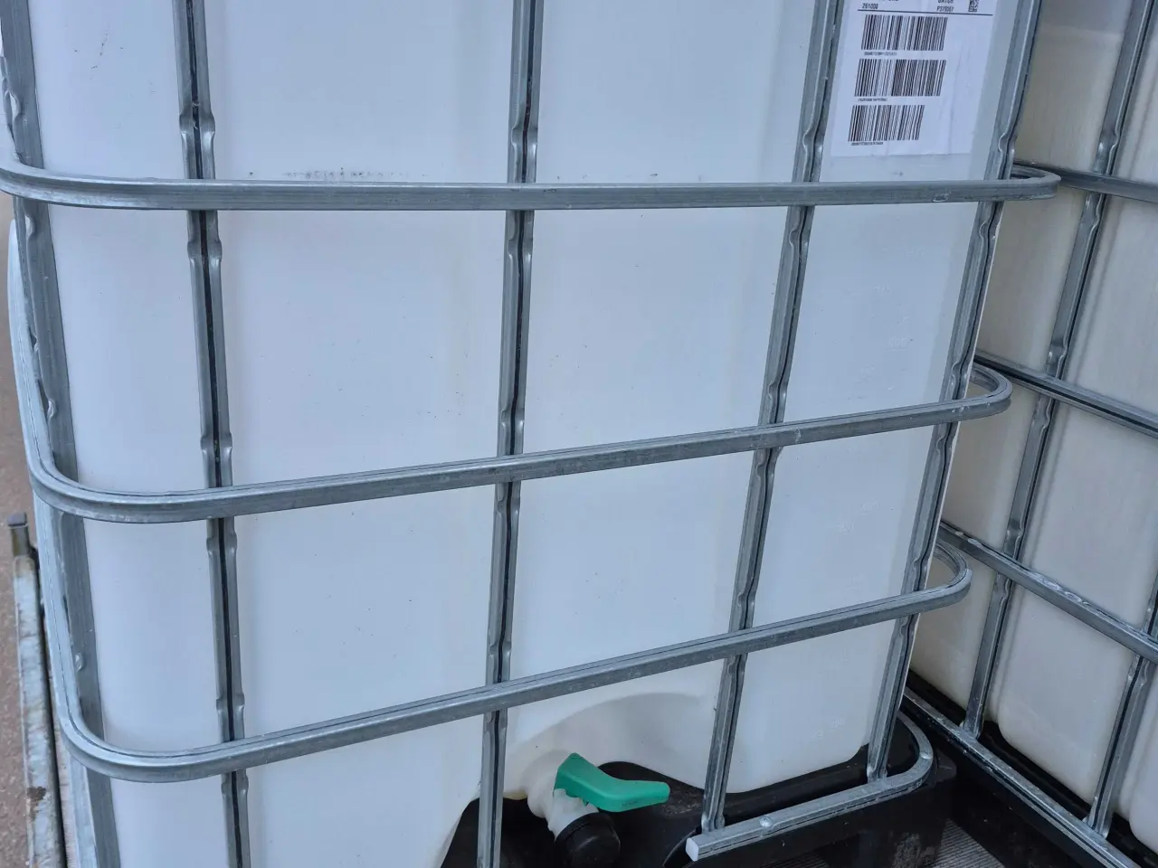 Billede 2 - Palletank med plastikpalle 1000l 