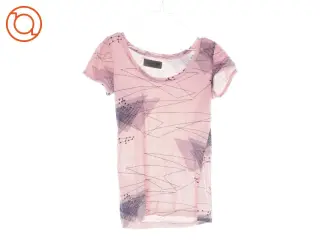 T-Shirt  (str. 134 cm)