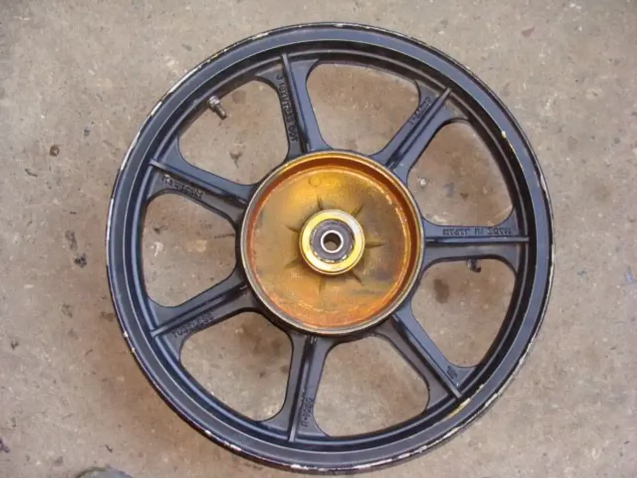 Billede 2 - Baghjul Kawasaki 18"