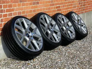 Alufælge 225/35 R20 krydsmål 5x112 90% mønster