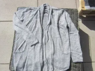 Str. M, lang strikcardigan