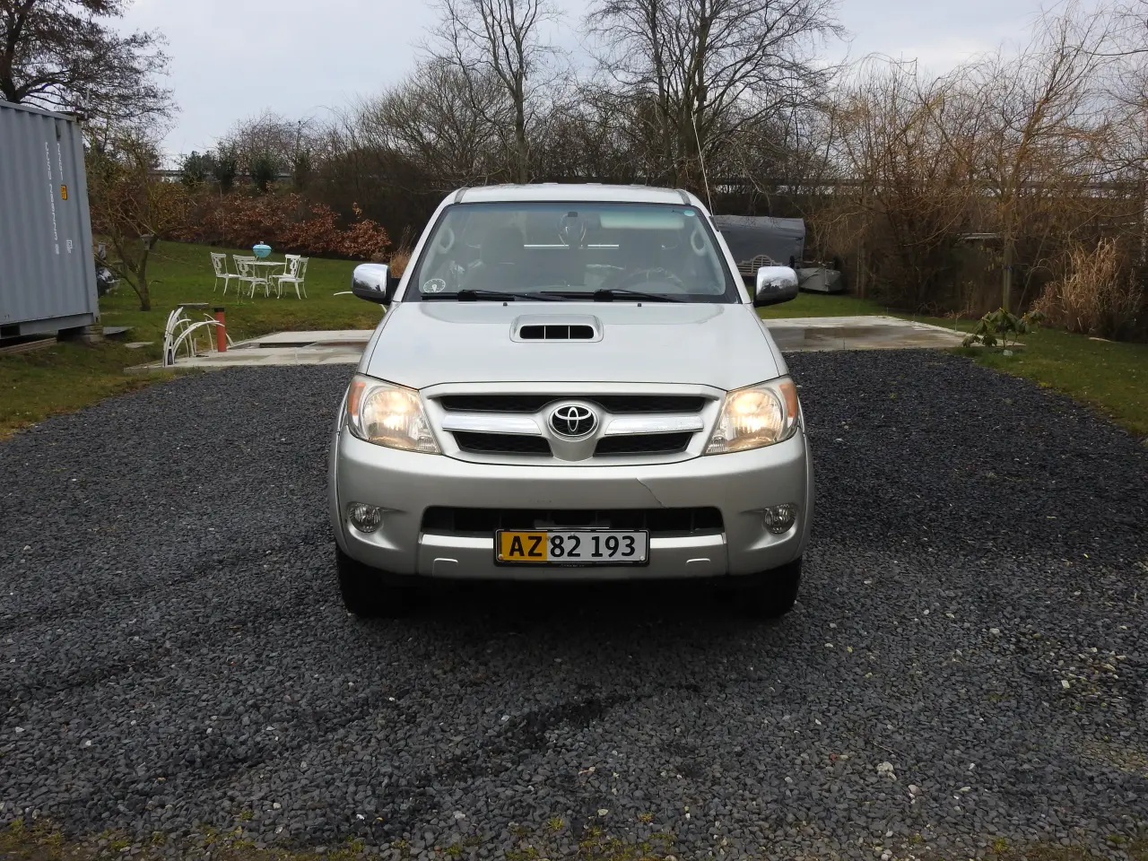 Billede 1 - toyota hilux på papegøjeplader