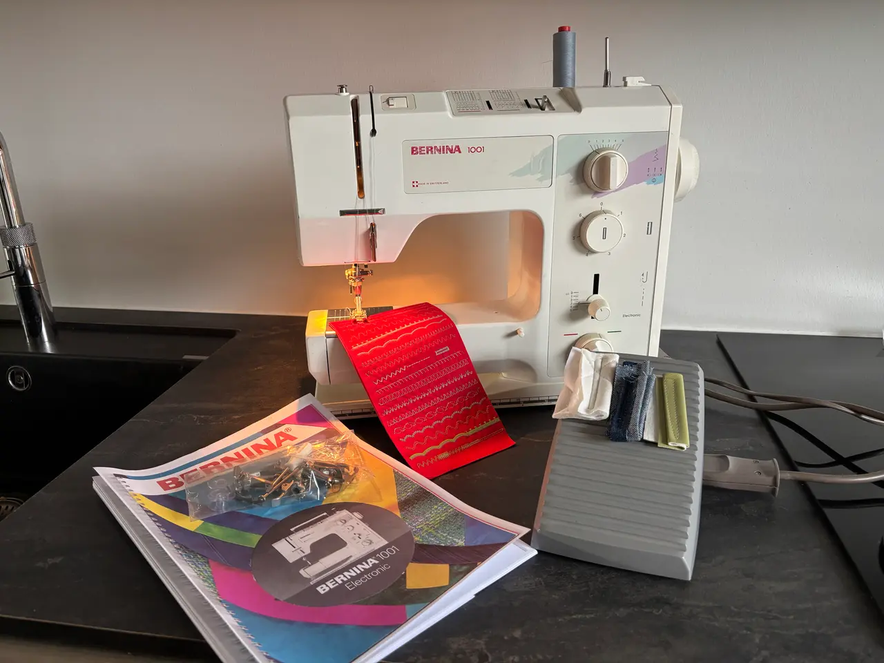 Billede 1 - Bernina. 1001 symaskine