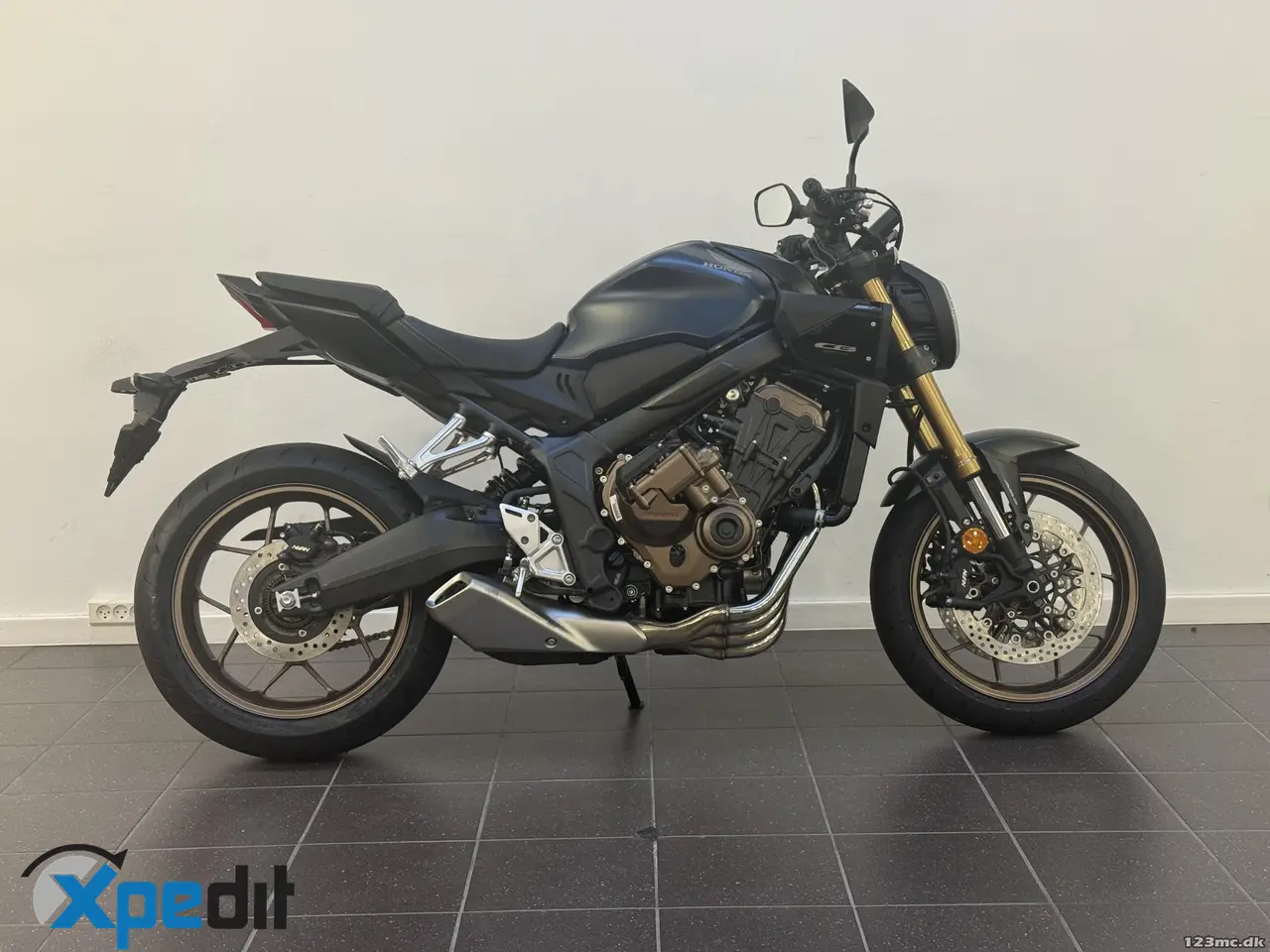 Billede 1 - Honda CB 650 R E-Clutch