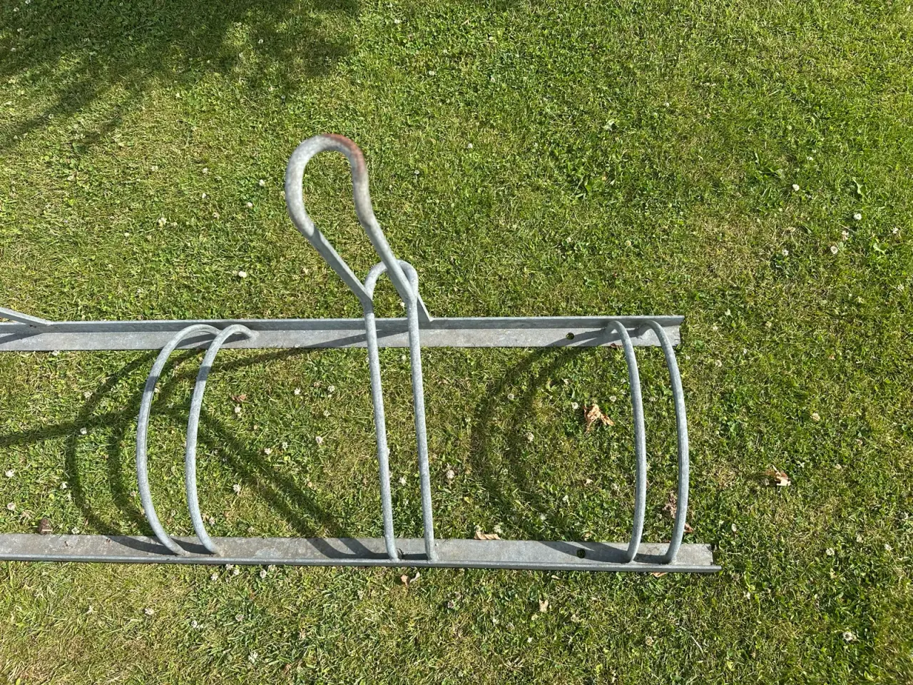 Billede 5 - Cykelstativ, galvaniseret jern