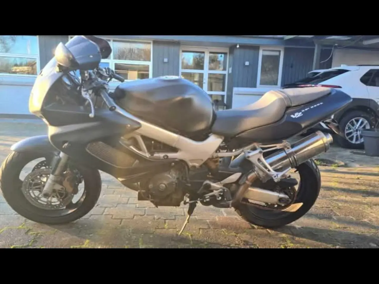 Billede 3 - Honda vtr 1000 F Firestorm "Reserveret"