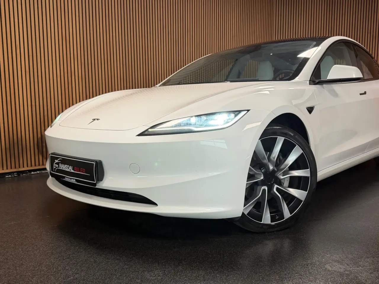Billede 2 - Tesla Model 3  Long Range AWD