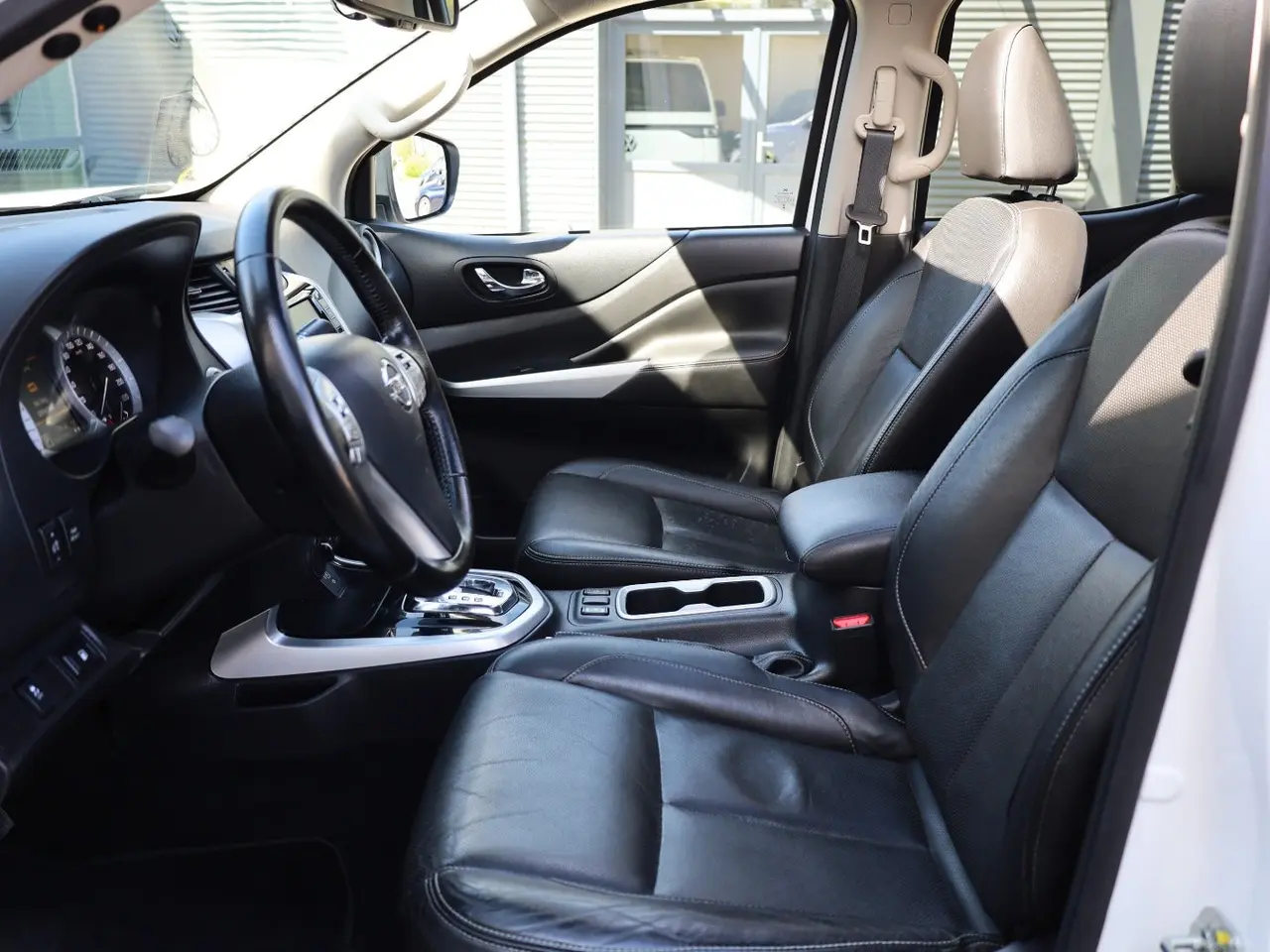 Billede 2 - Nissan Navara 2,3 dCi 190 Db.Kab Tekna aut.