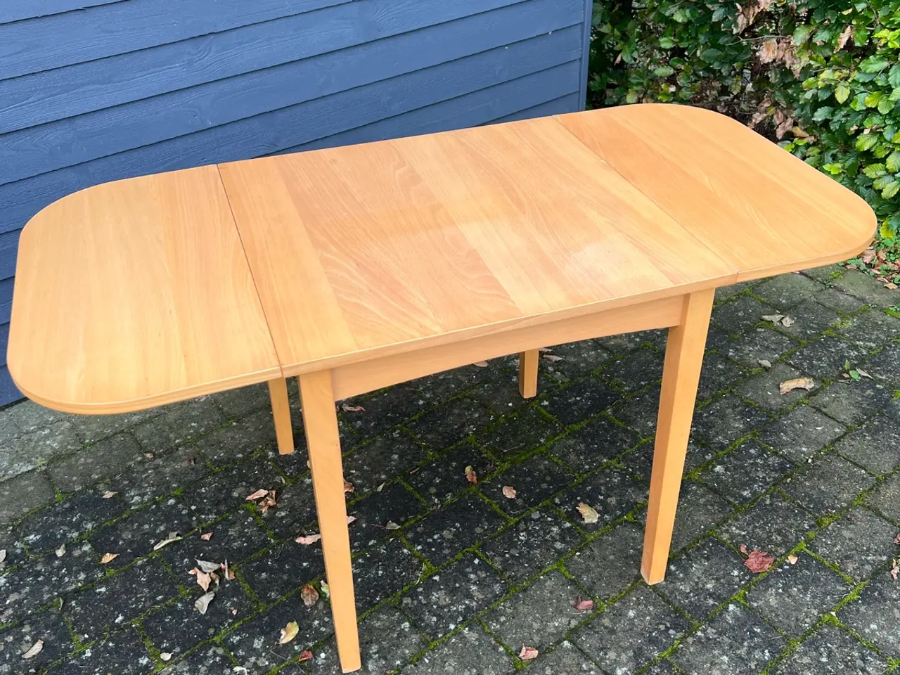 Billede 2 - Spisebord med klap