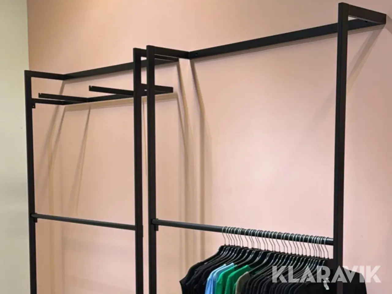 Billede 2 - Tøjstativer til butik - 15 styk