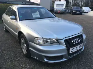 Audi A8 4,2 Quatro