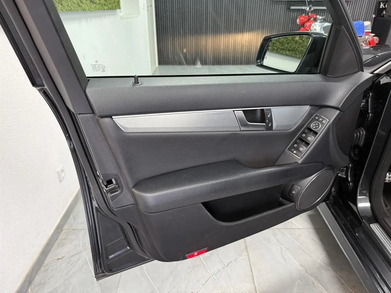 Billede 17 - Mercedes-Benz C180 1,8 CGI BlueEfficiency 156HK Aut.